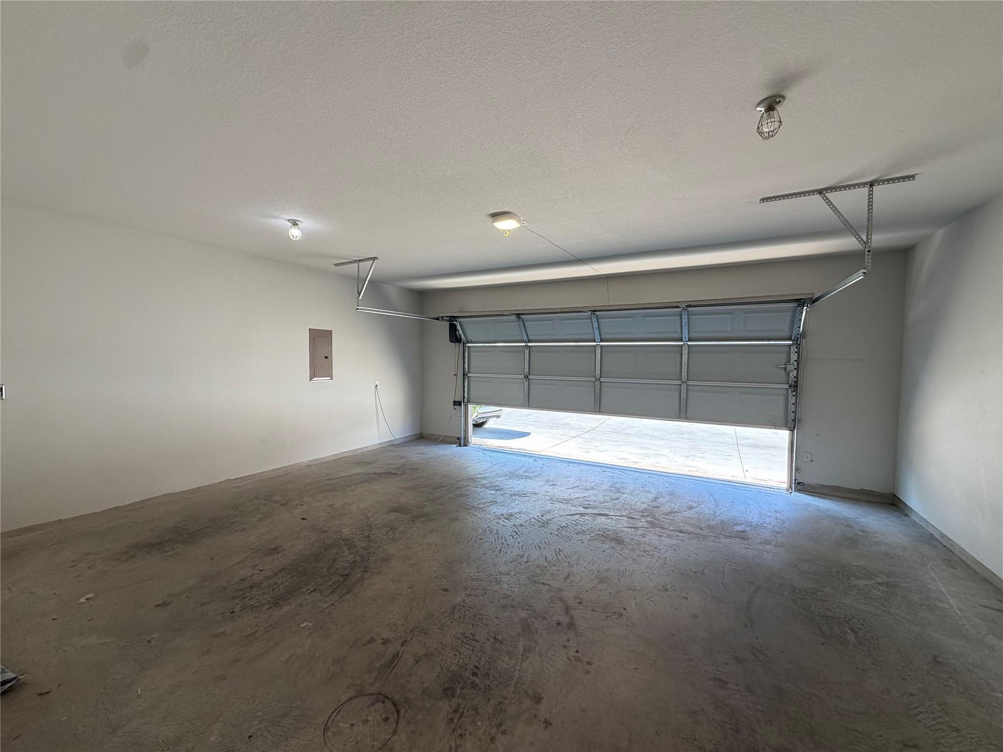 9015 Cattle Baron Path #605 Property Photo 24