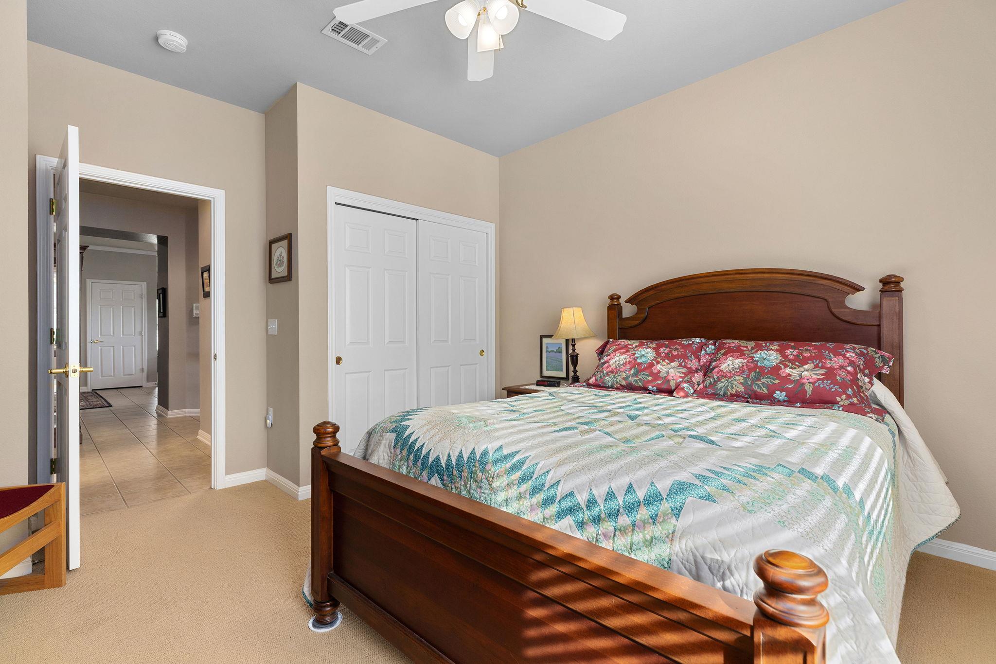 108 Chuckwagon Trl Property Photo 14