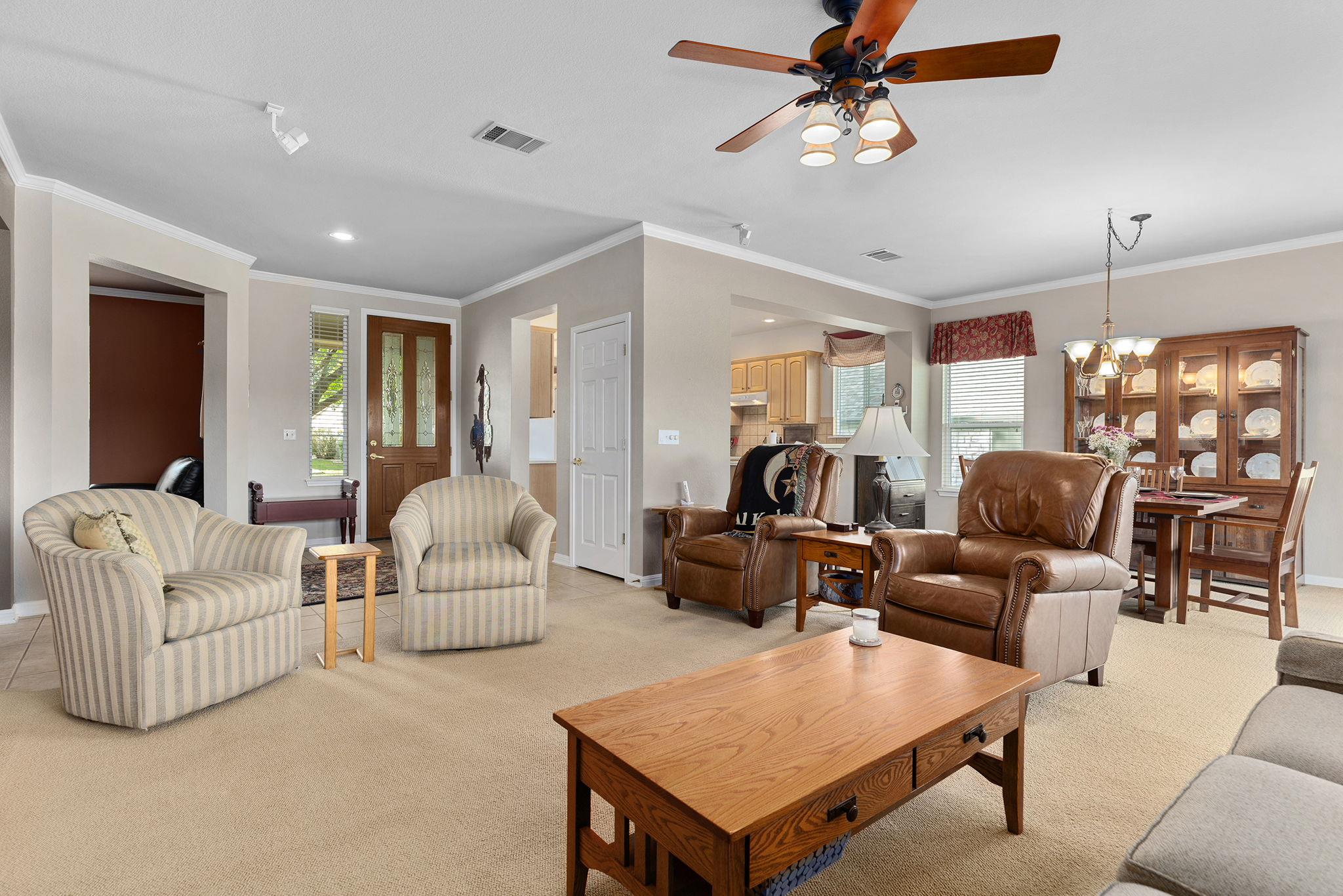 108 Chuckwagon Trl Property Photo 25