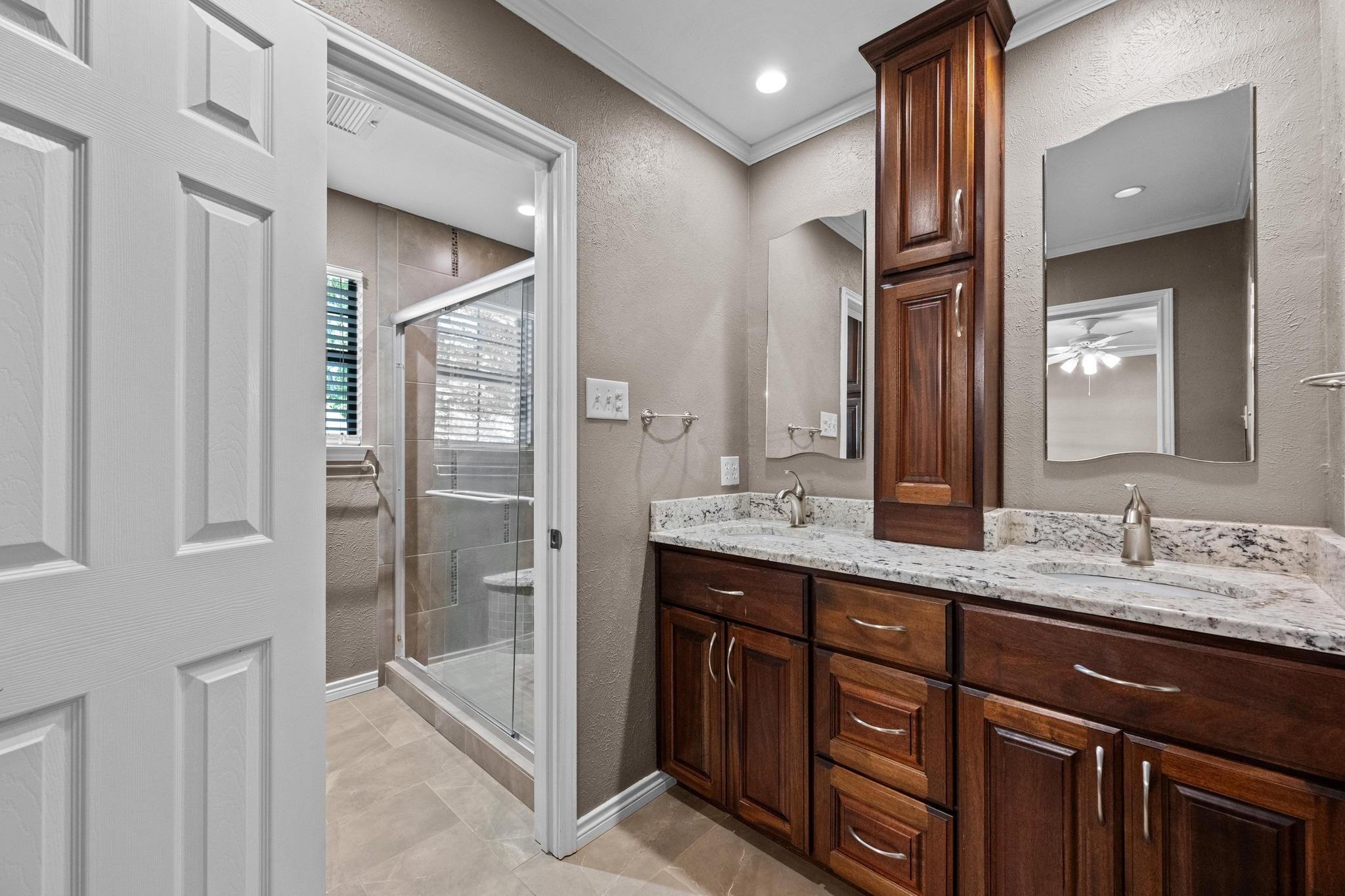 2412 W Messick Loop Property Photo 18