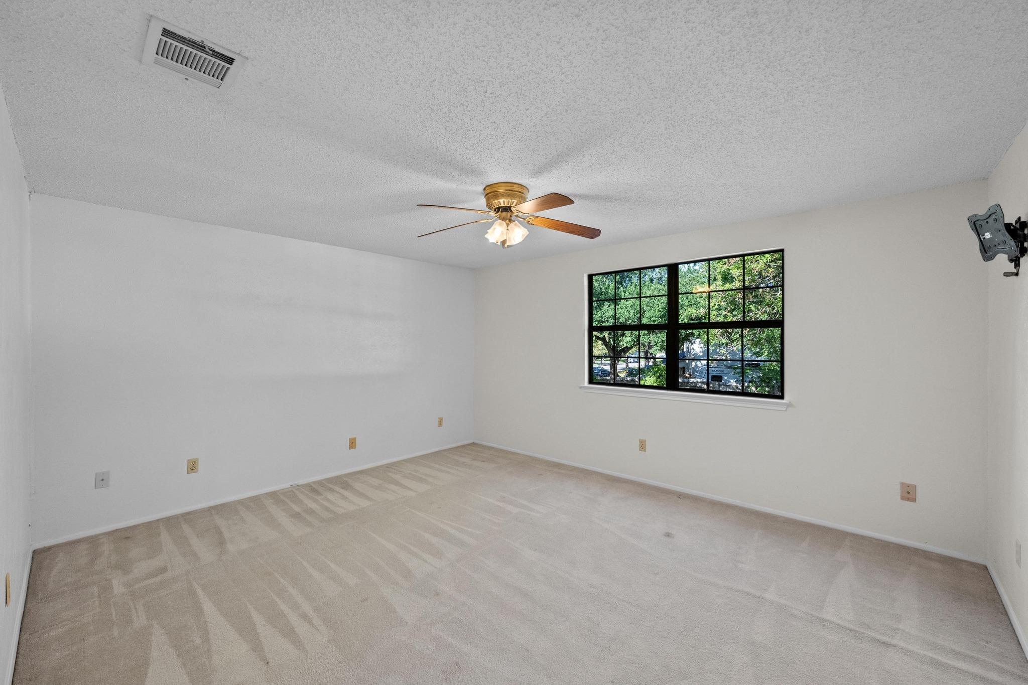 2412 W Messick Loop Property Photo 22