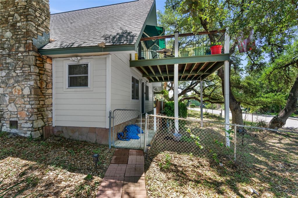14208 Red Feather Trl Property Photo 4