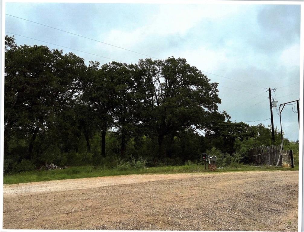 8776402 Property Photo 3