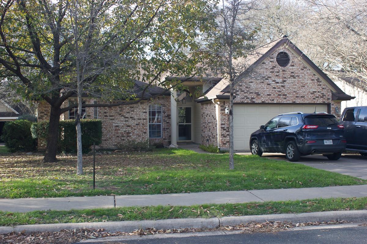2912 Six Gun TRL Property Photo 1