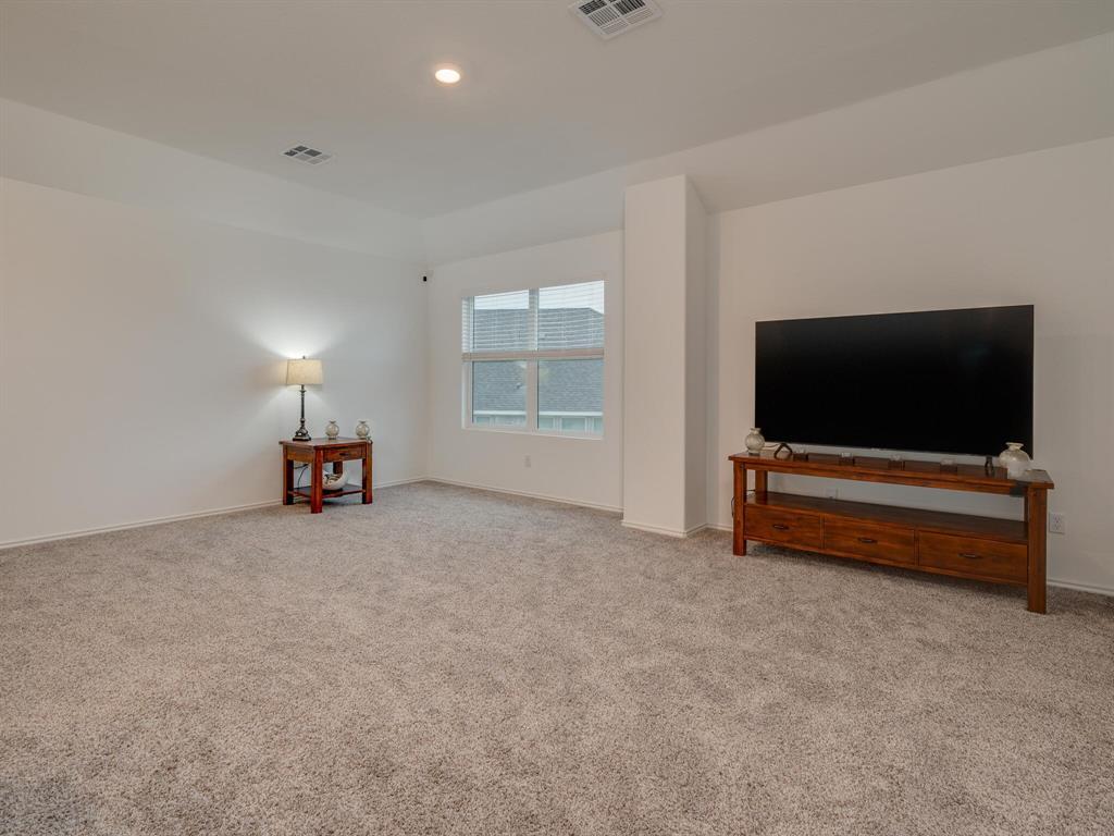 1208 Sweetspire St Property Photo 24