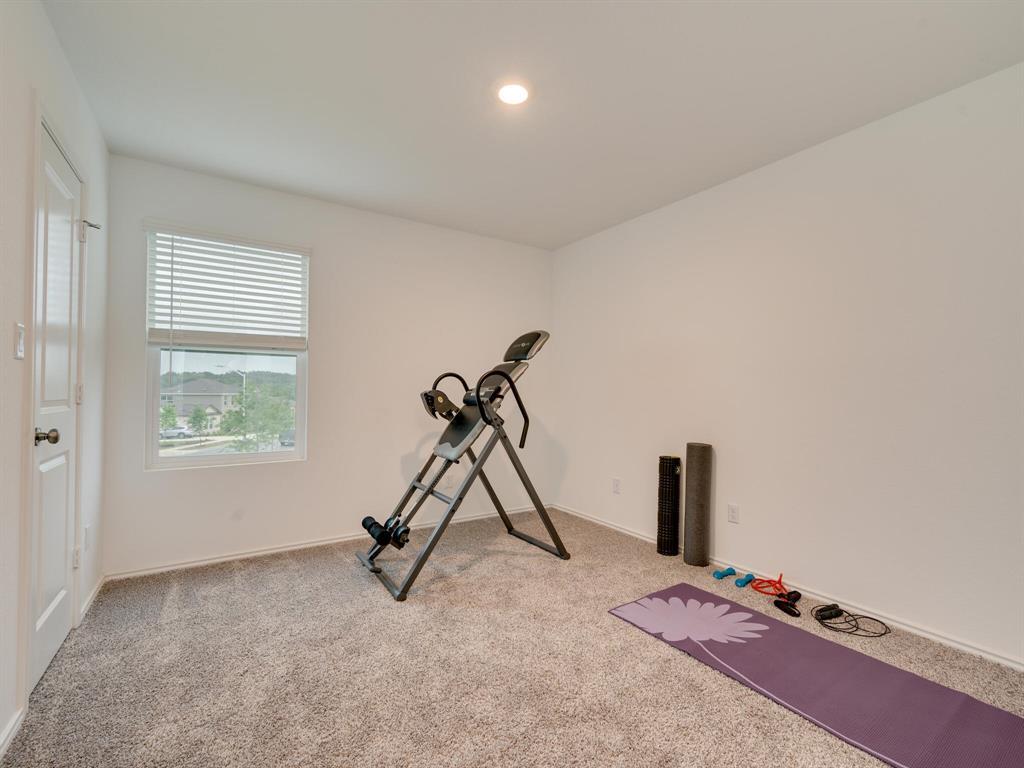1208 Sweetspire St Property Photo 27