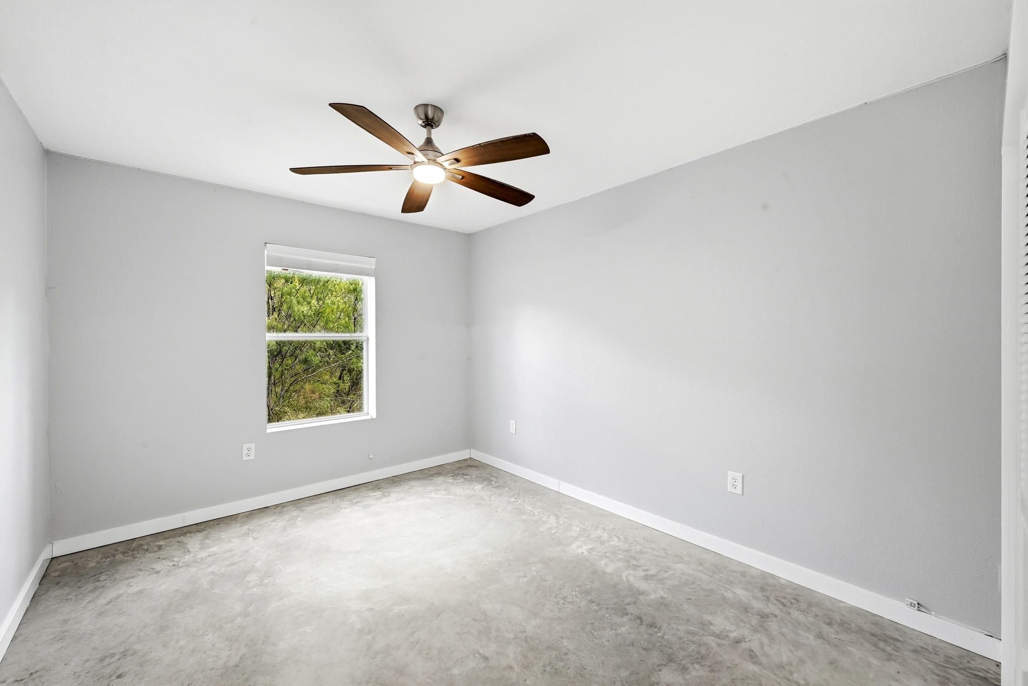4001 Barth Rd Property Photo 23
