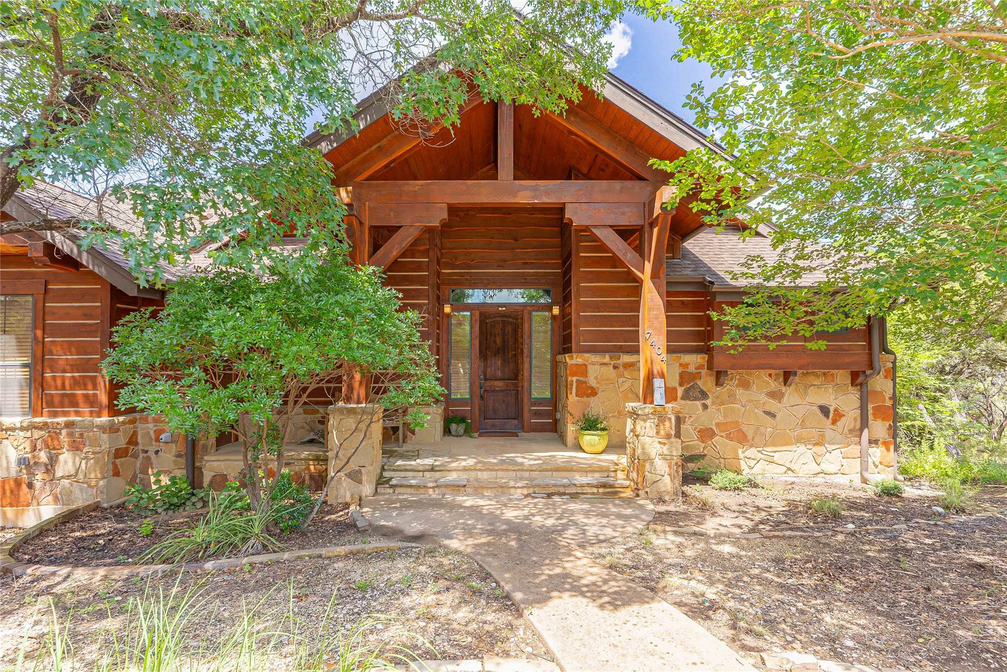 7404 Calming Ct Property Photo