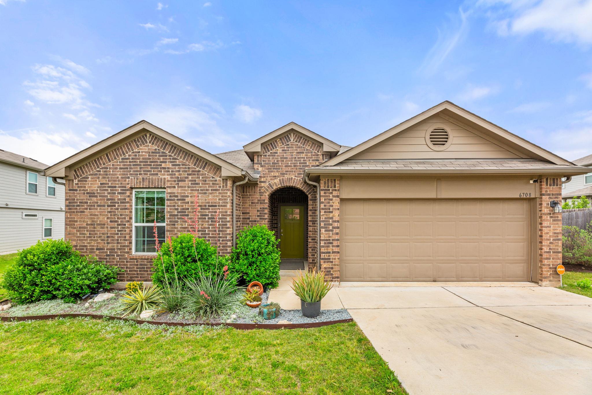 6708 Springfield Dr Property Photo