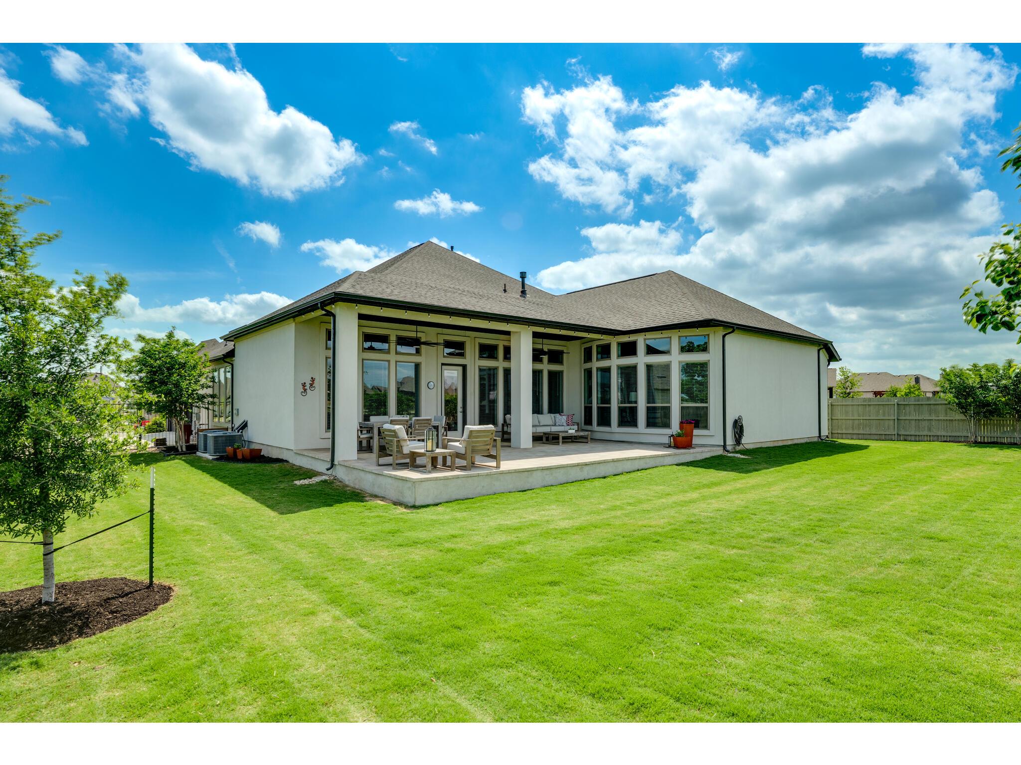 113 Arbolado Loop Property Photo 5