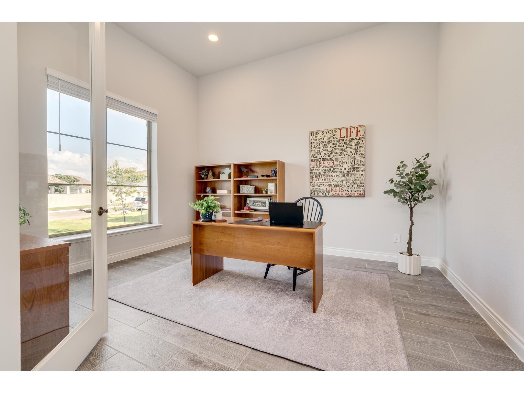 113 Arbolado Loop Property Photo 12