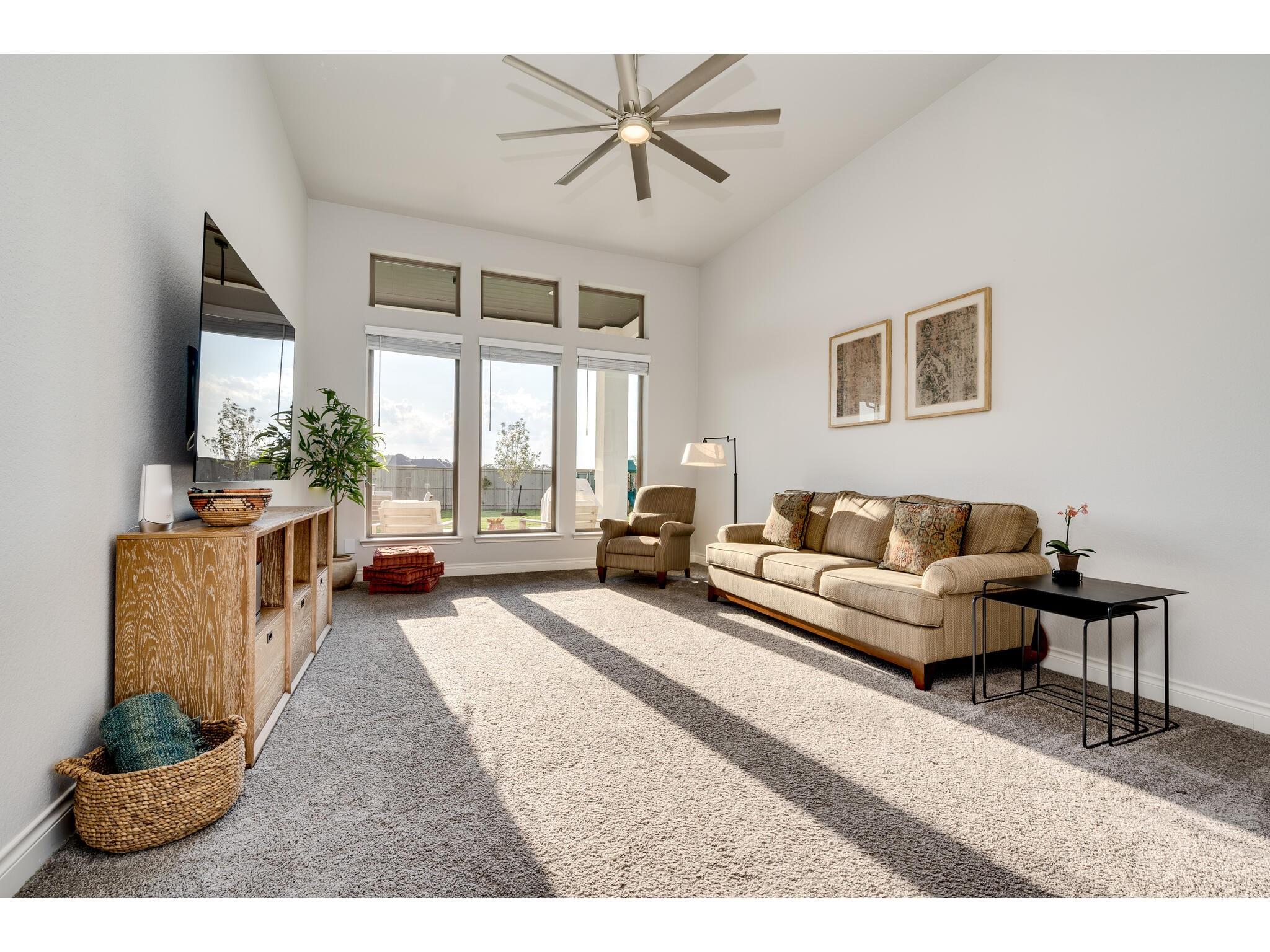 113 Arbolado Loop Property Photo 22