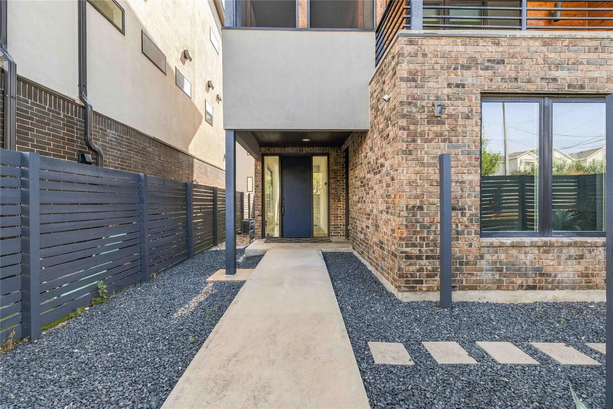 5006 Pecan Springs Rd #7 Property Photo 36