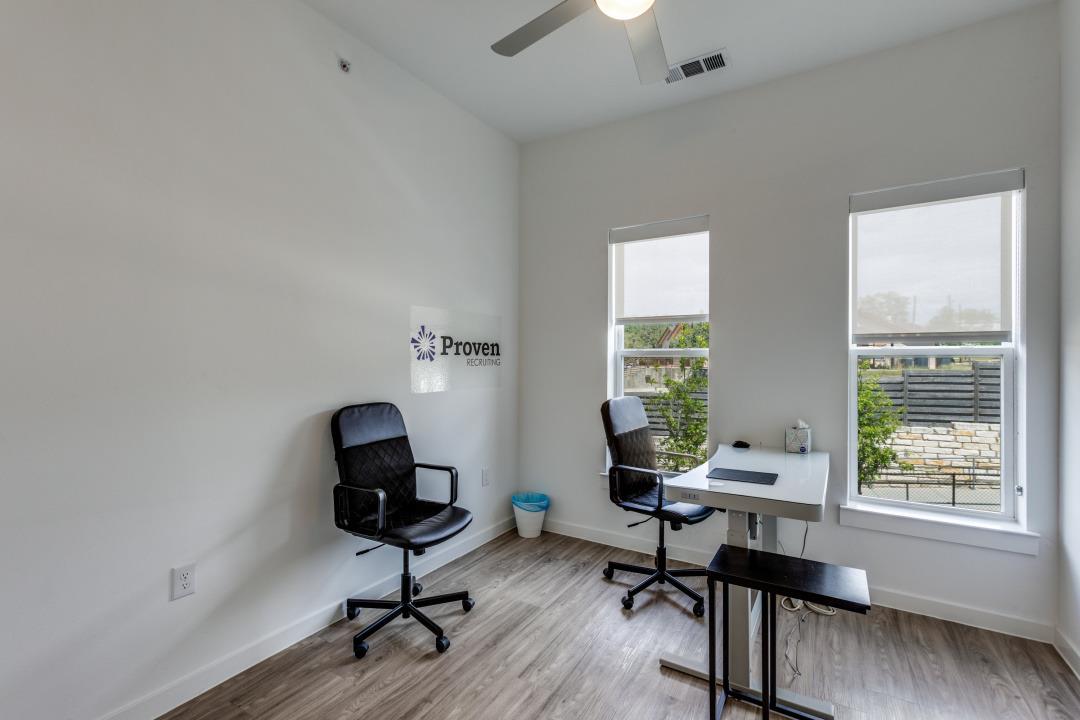 4901 Springdale Rd #106 Property Photo 14