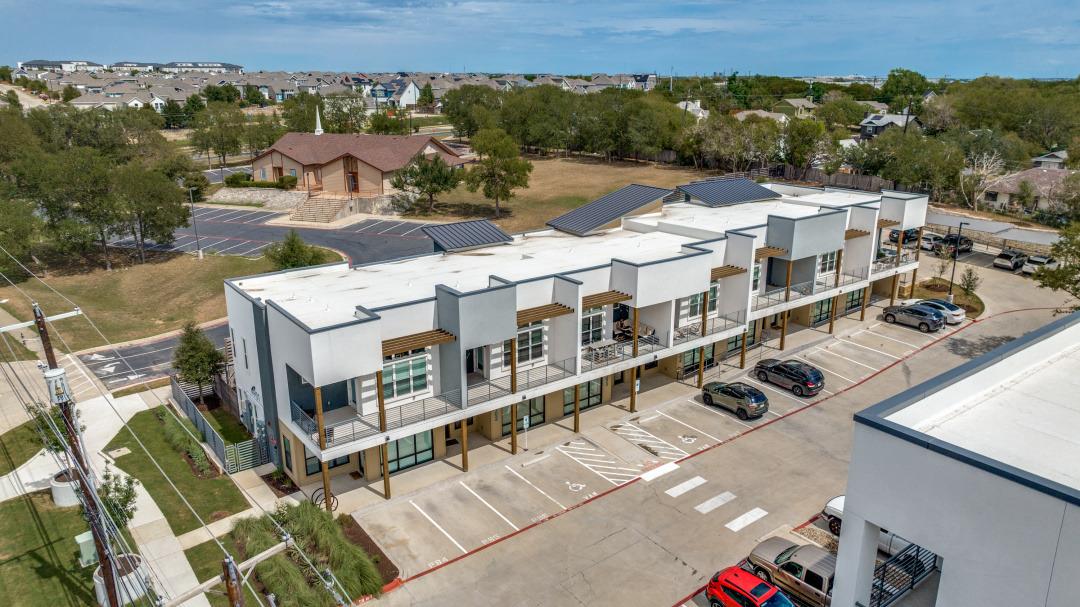 4901 Springdale Rd #106 Property Photo 23