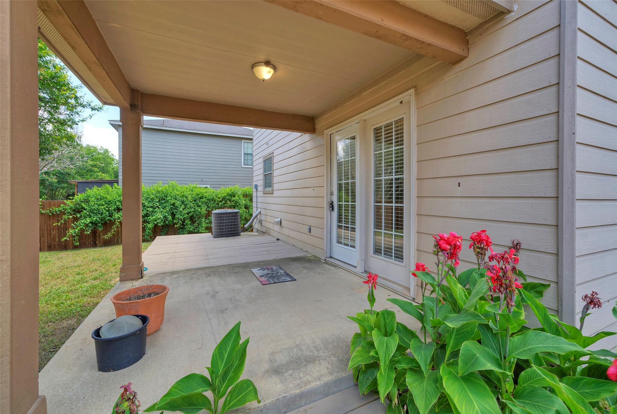 140 Plum Path Property Photo 17