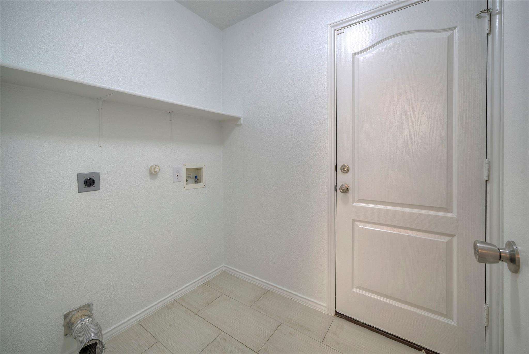 140 Plum Path Property Photo 22