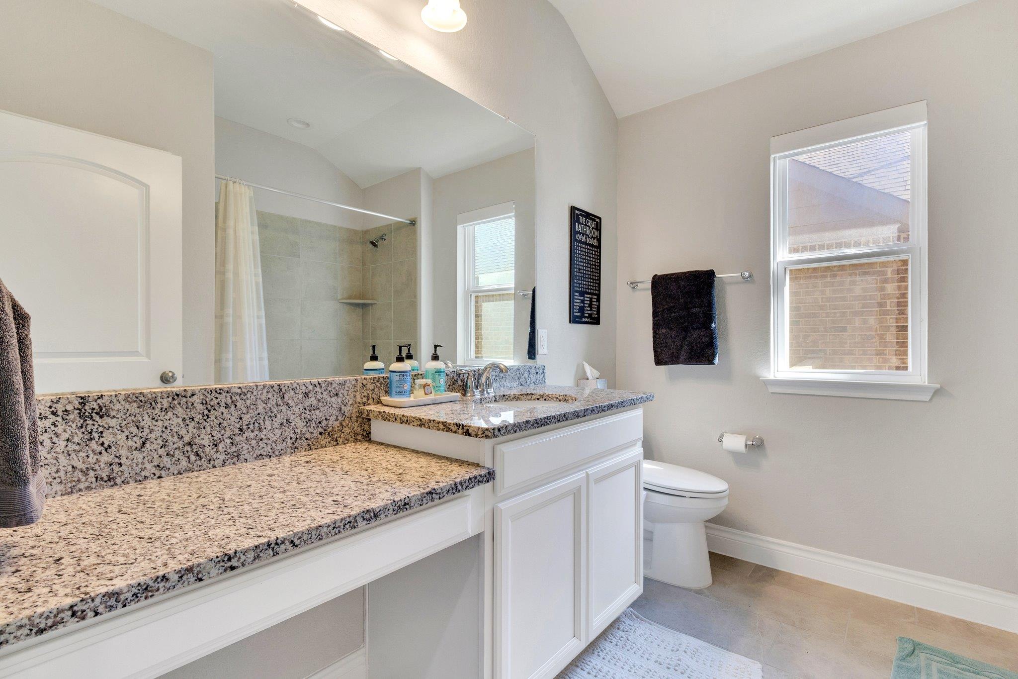 2262 Kiskadee Dr Property Photo 6