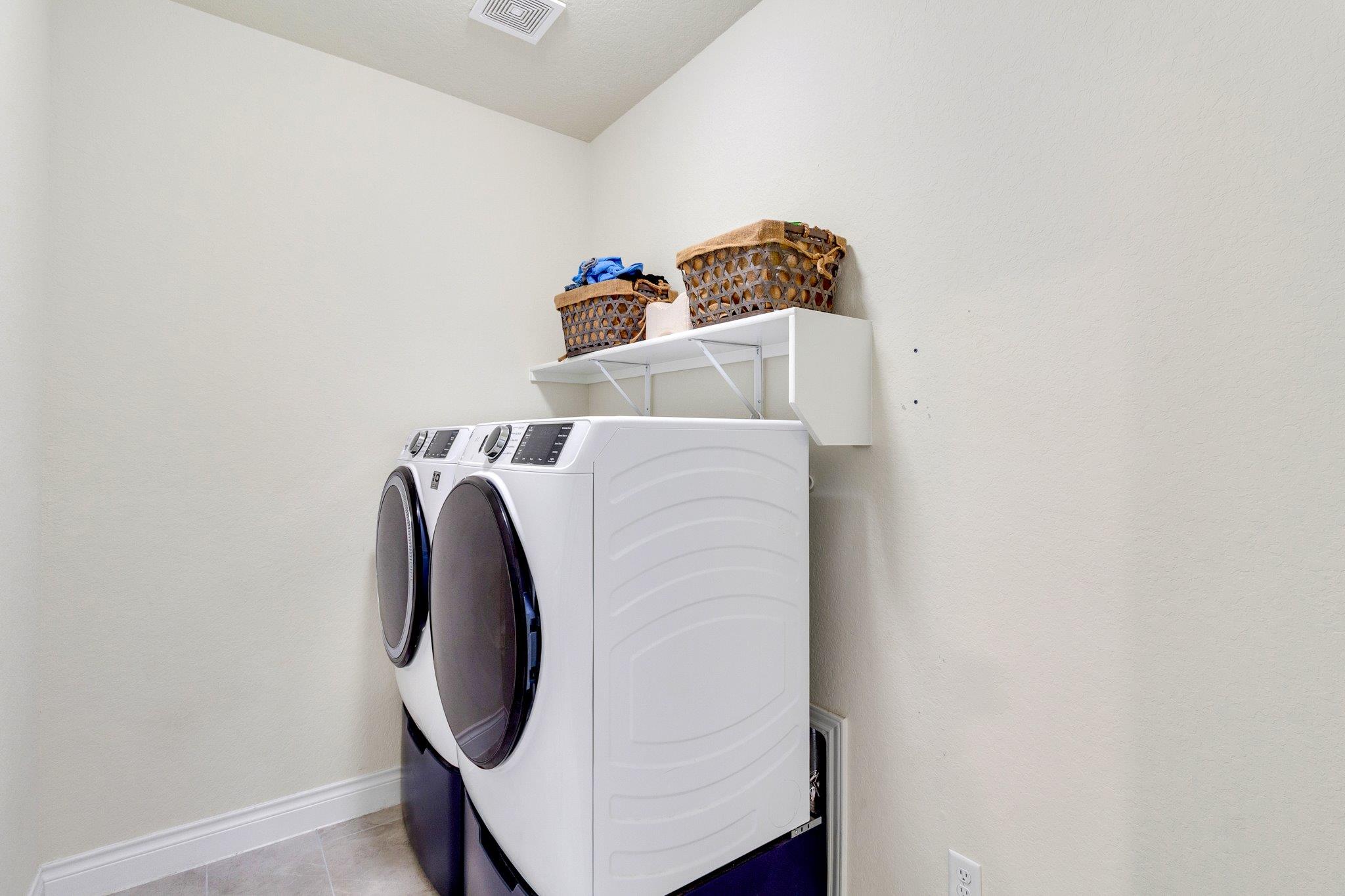 2262 Kiskadee Dr Property Photo 23