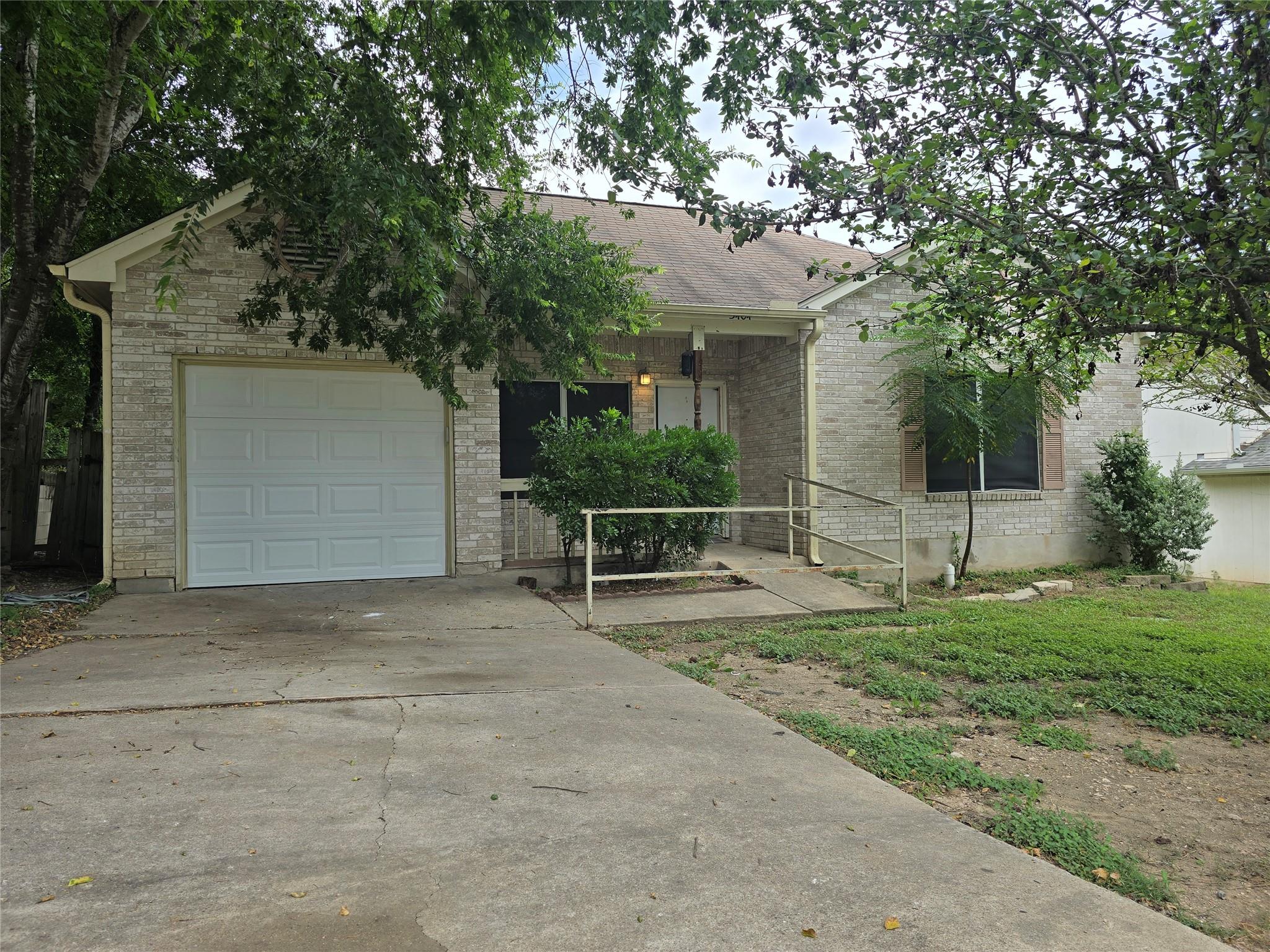 5404 Garden View Cv Property Photo 1