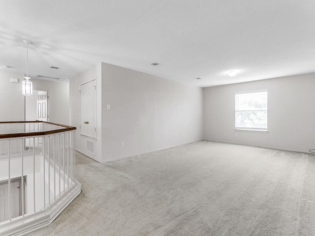 706 Rubles Ct Property Photo 13