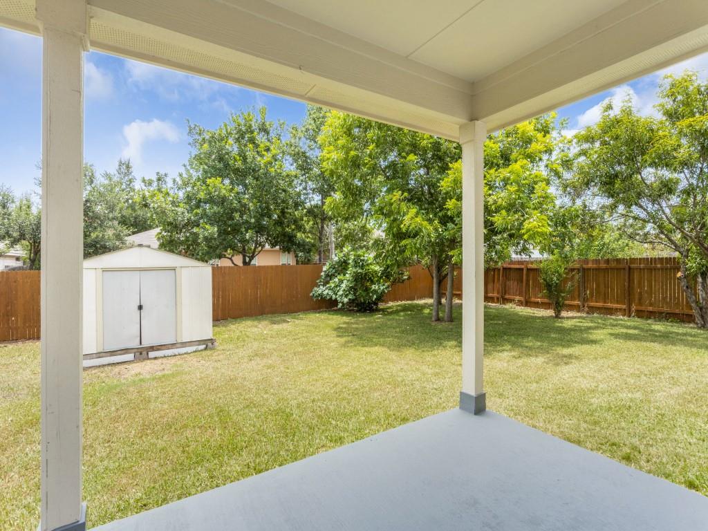 706 Rubles Ct Property Photo 24