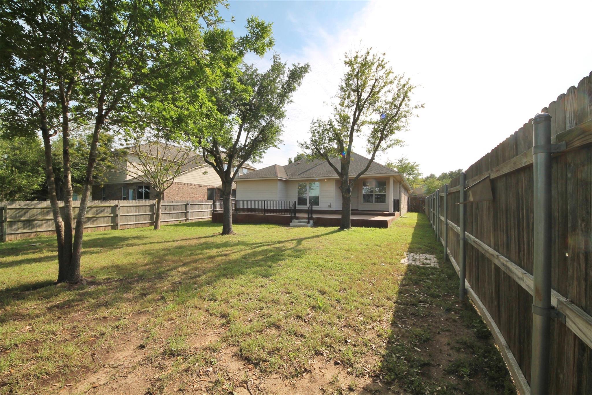 3608 Pine Needle Cir Property Photo 3