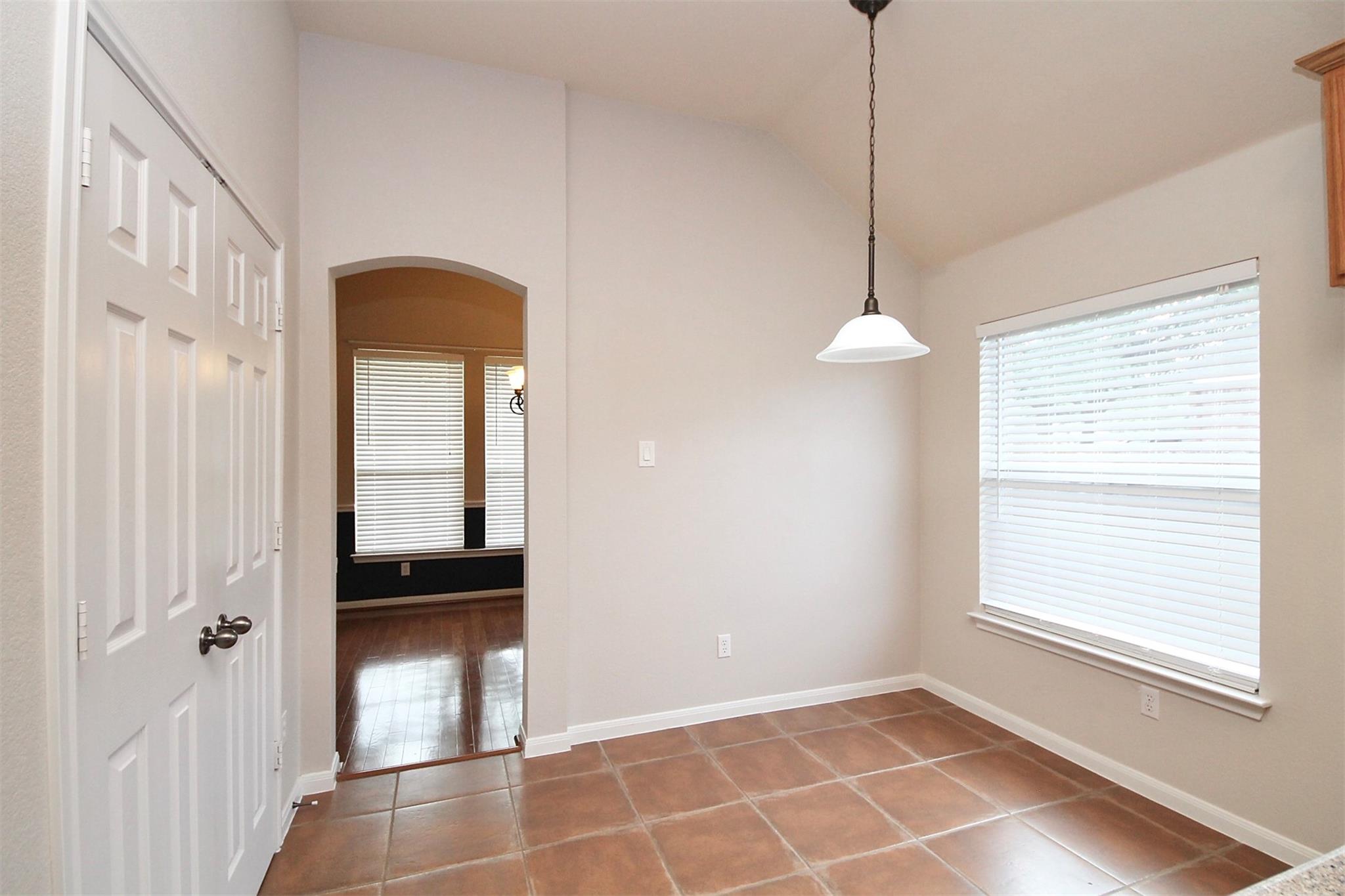 3608 Pine Needle Cir Property Photo 8