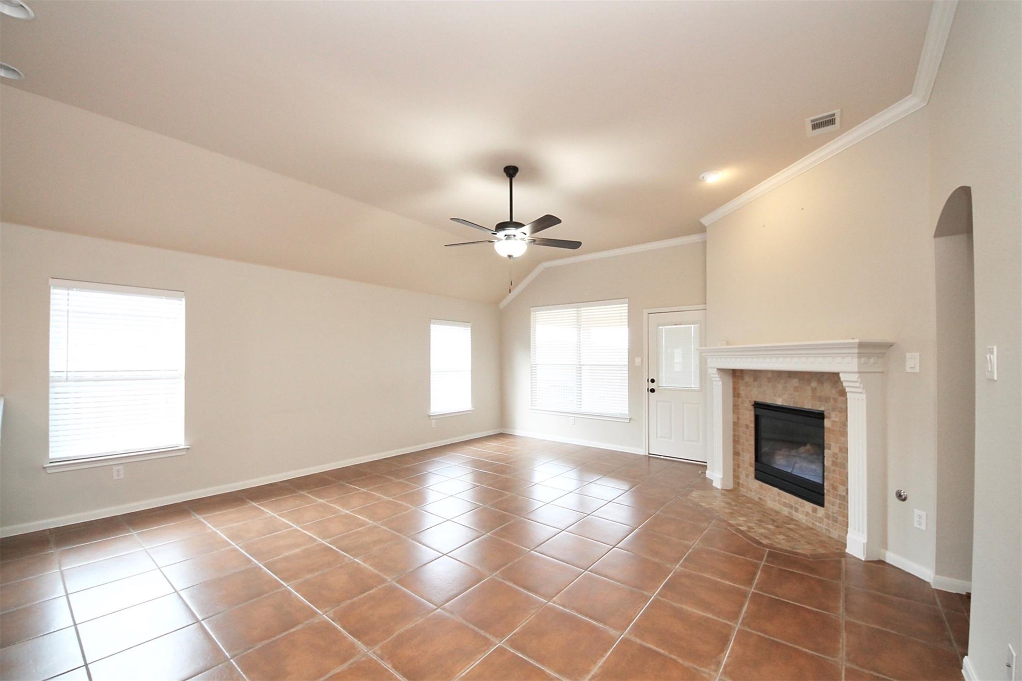 3608 Pine Needle Cir Property Photo 10