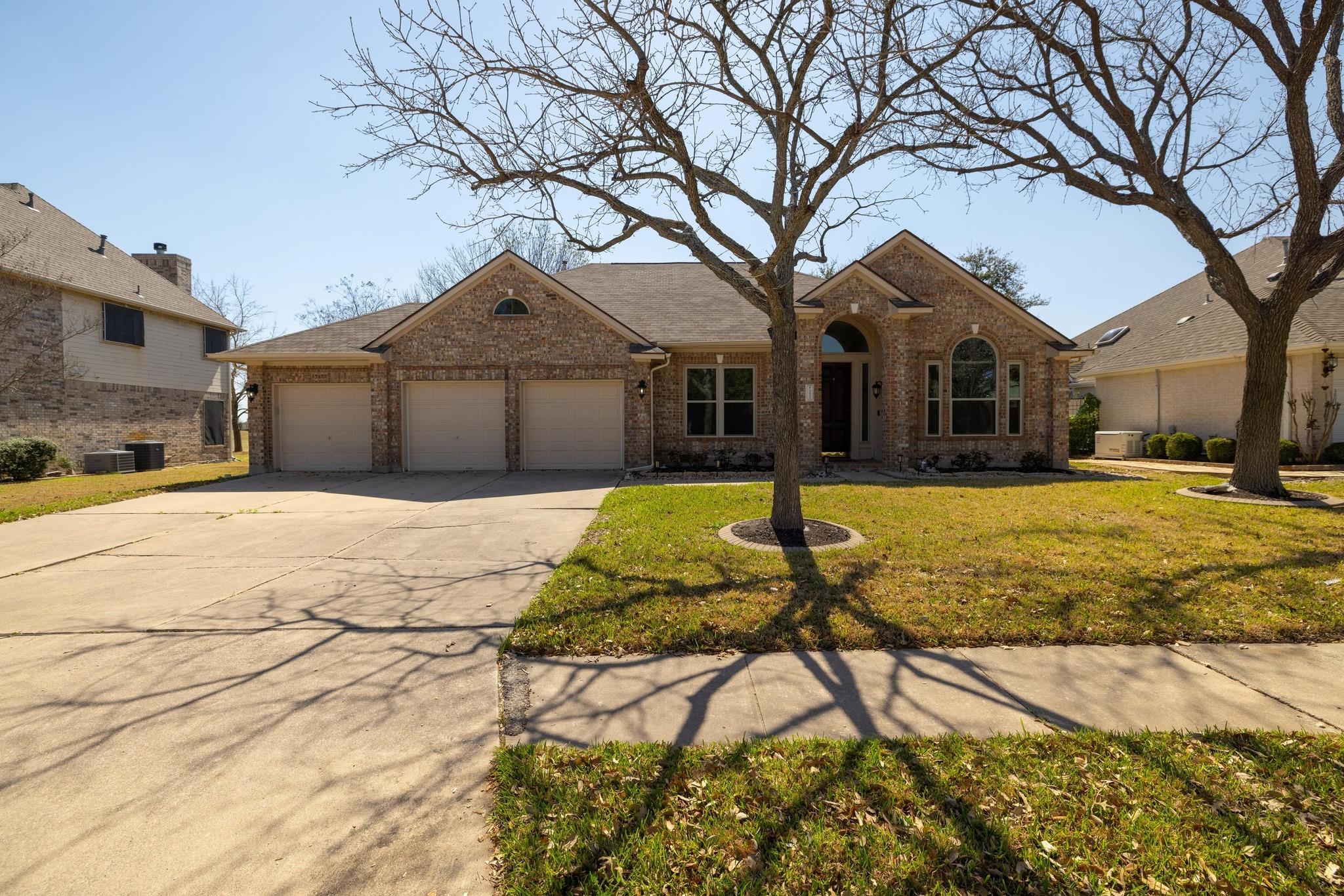 2617 Butler National Dr Property Photo 34