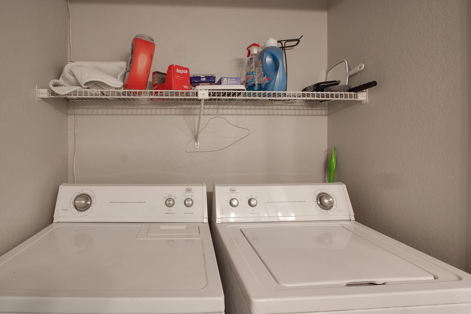 1015 E Yager Ln #125 Property Photo 24