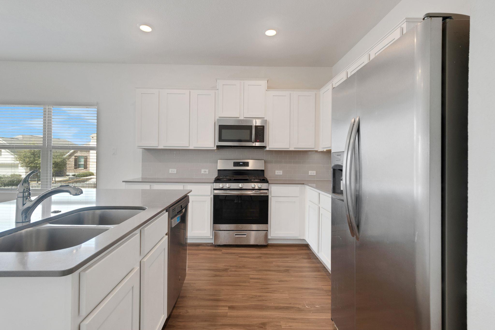 6500 Cetone Ter Property Photo 4