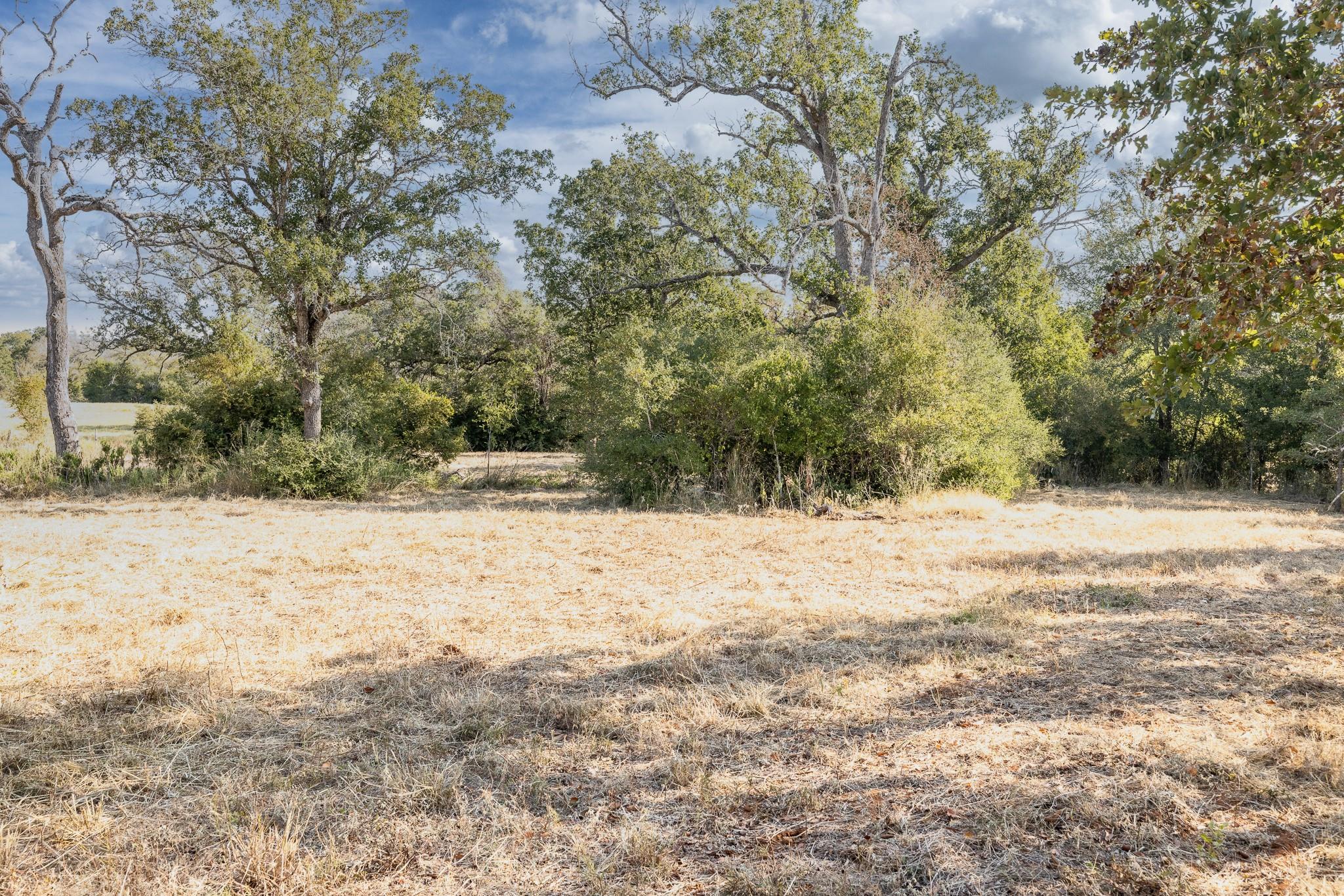 I-10 I-10 Property Photo 16