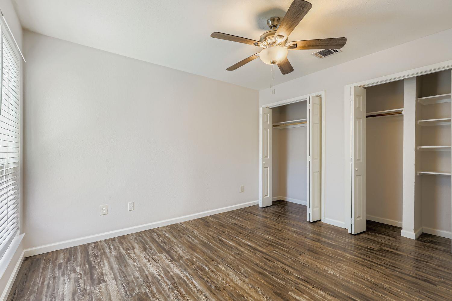 511 Greenlawn Blvd #511 Property Photo 7