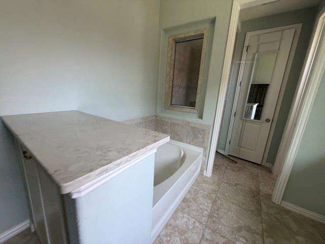 22224 Cape Travis Bnd Property Photo 18