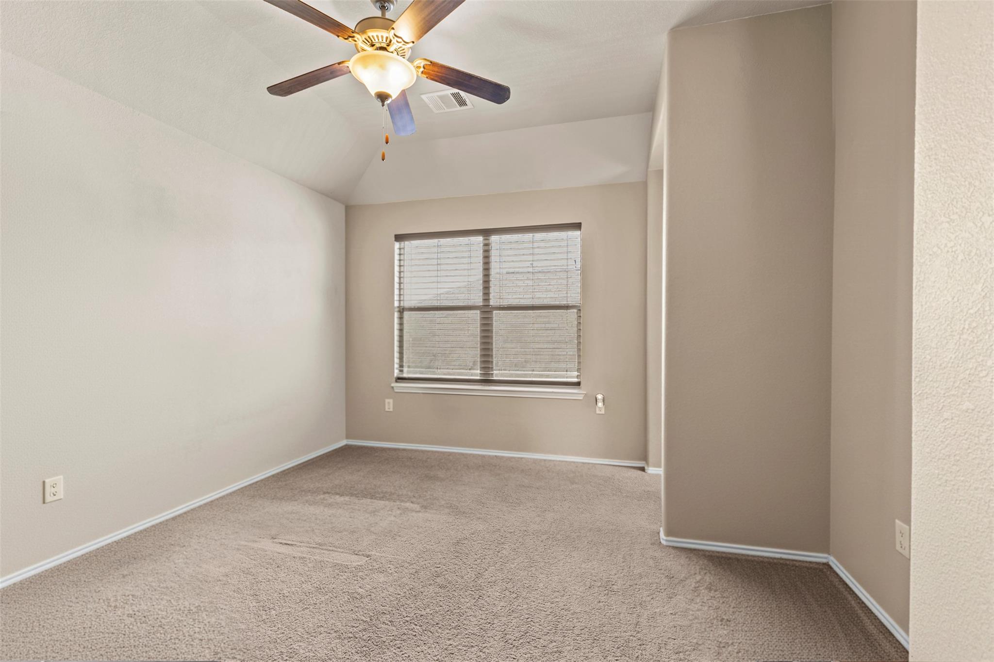 5709 Zachary Scott St Property Photo 19
