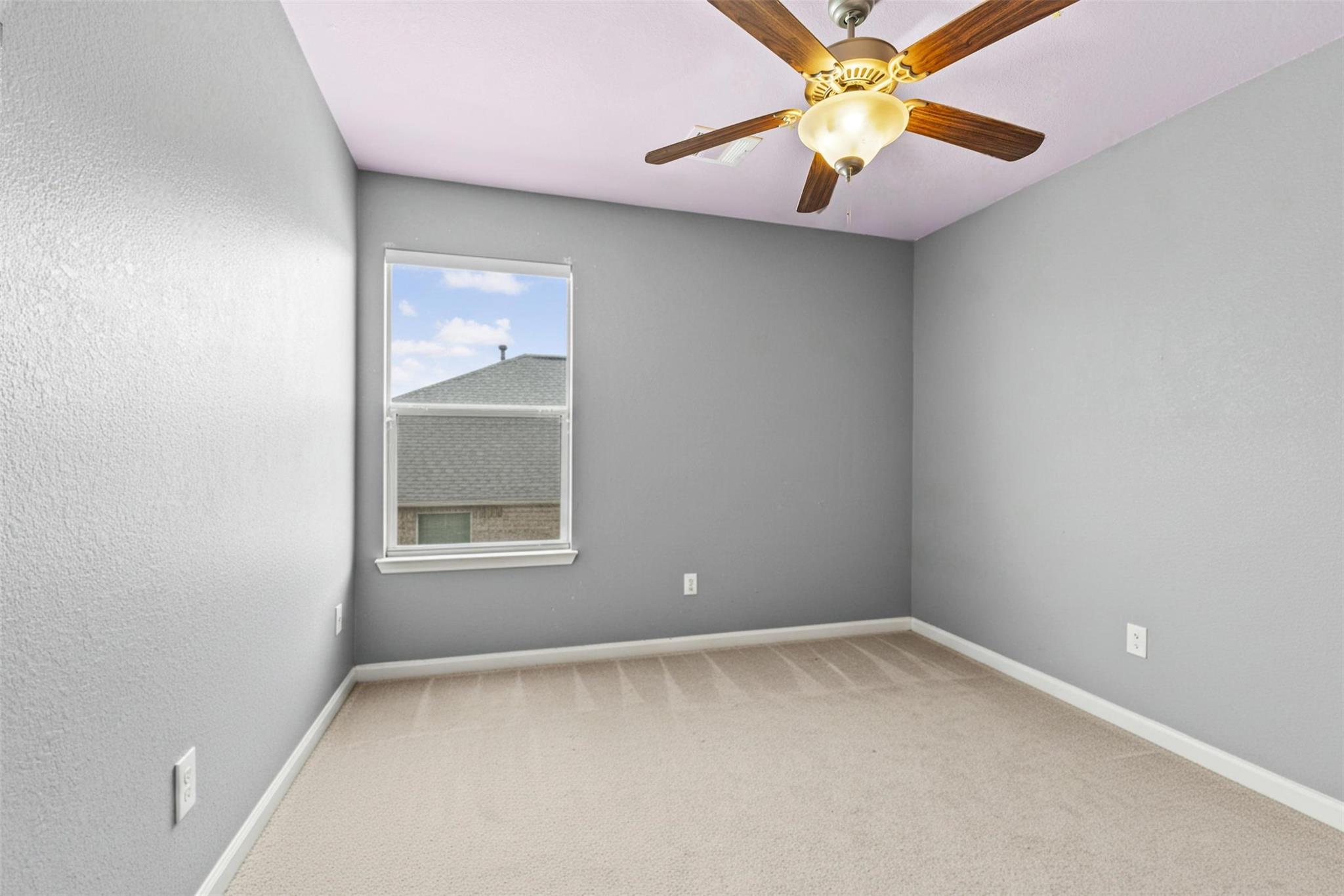 5709 Zachary Scott St Property Photo 22