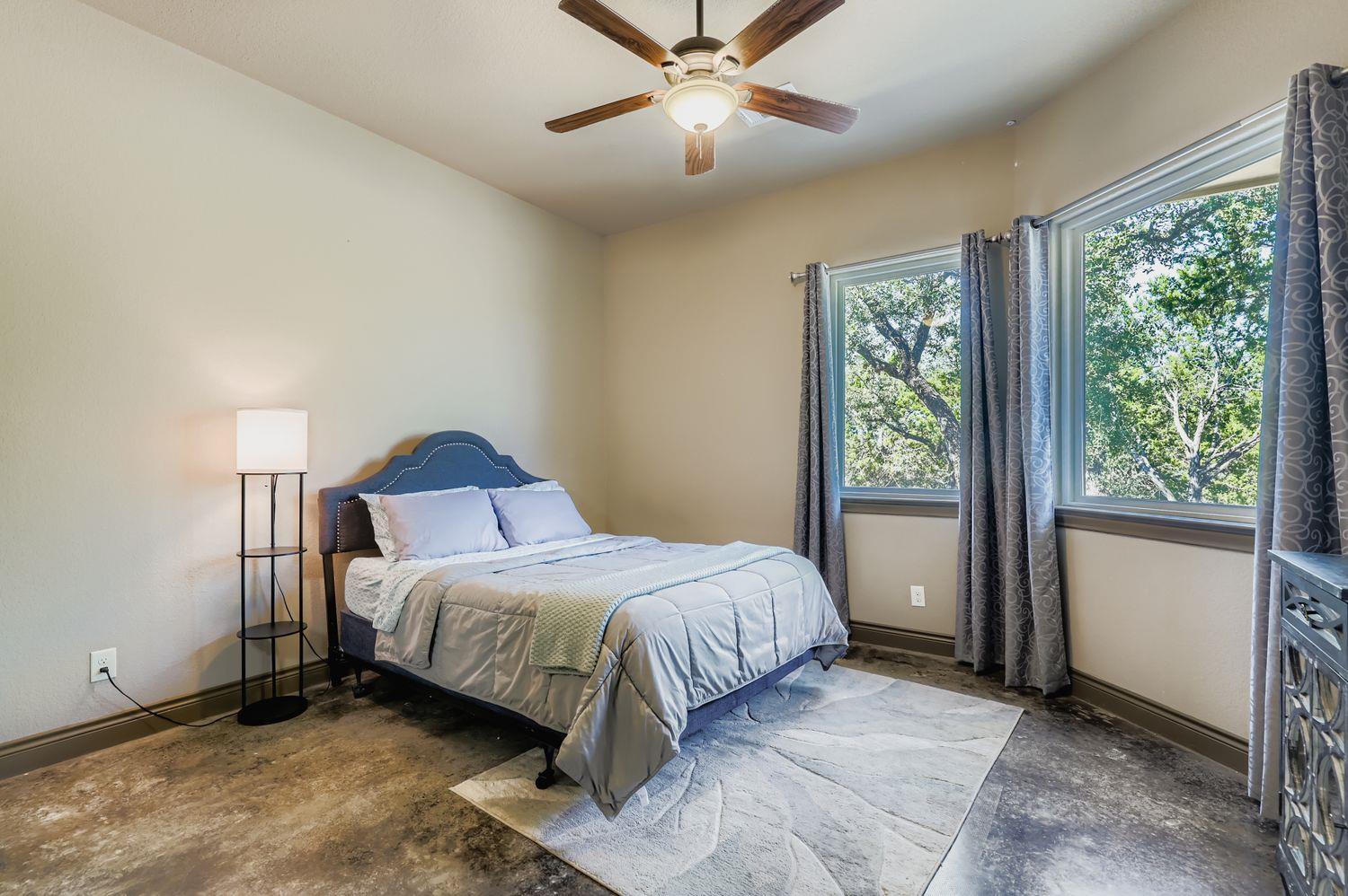 19129 Camelot Woods Cv Property Photo 12