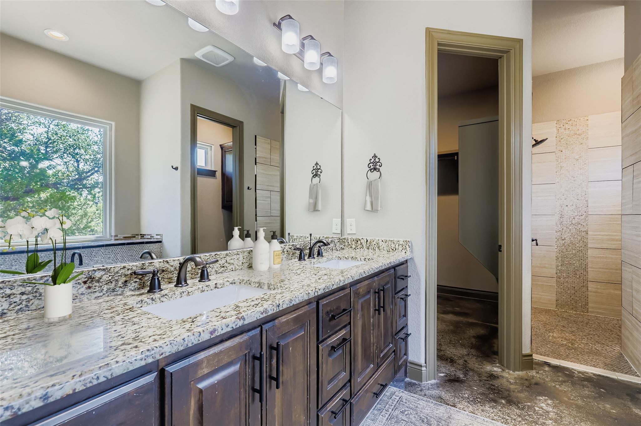 19129 Camelot Woods Cv Property Photo 14