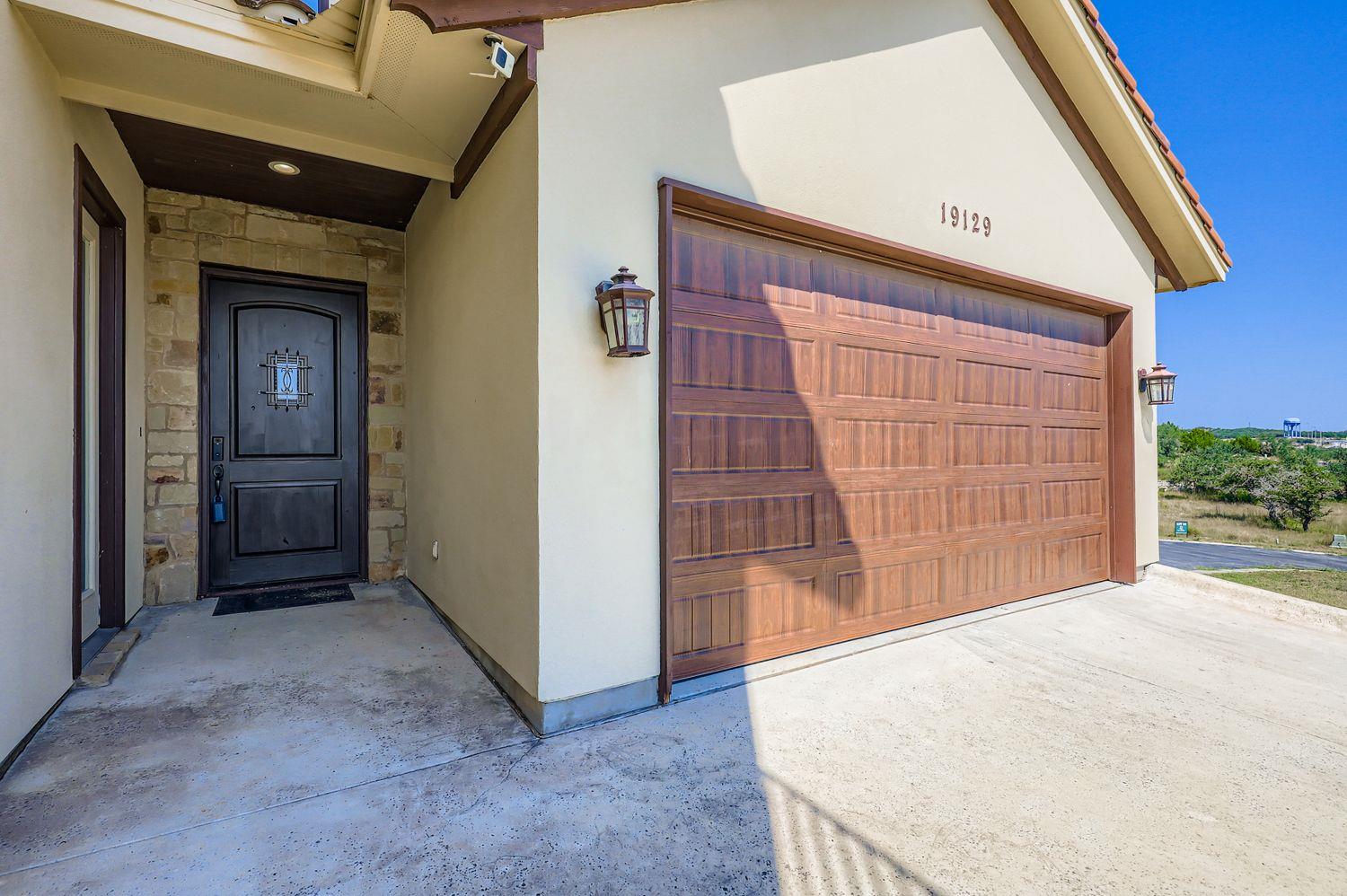 19129 Camelot Woods Cv Property Photo 36