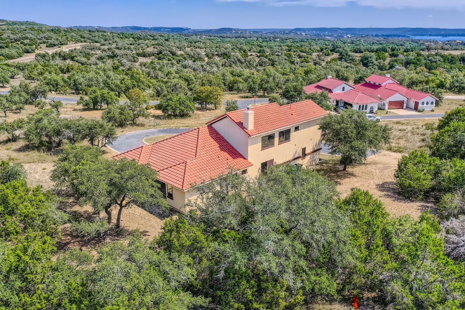 19129 Camelot Woods Cv Property Photo 38