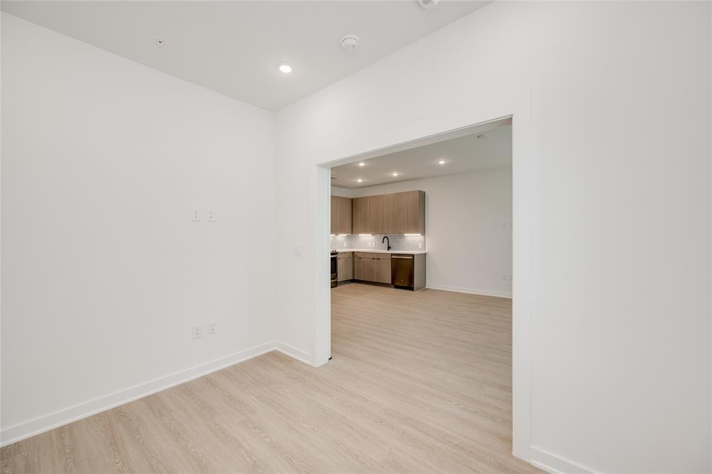 4802 S Congress Ave 123 Property Photo 18