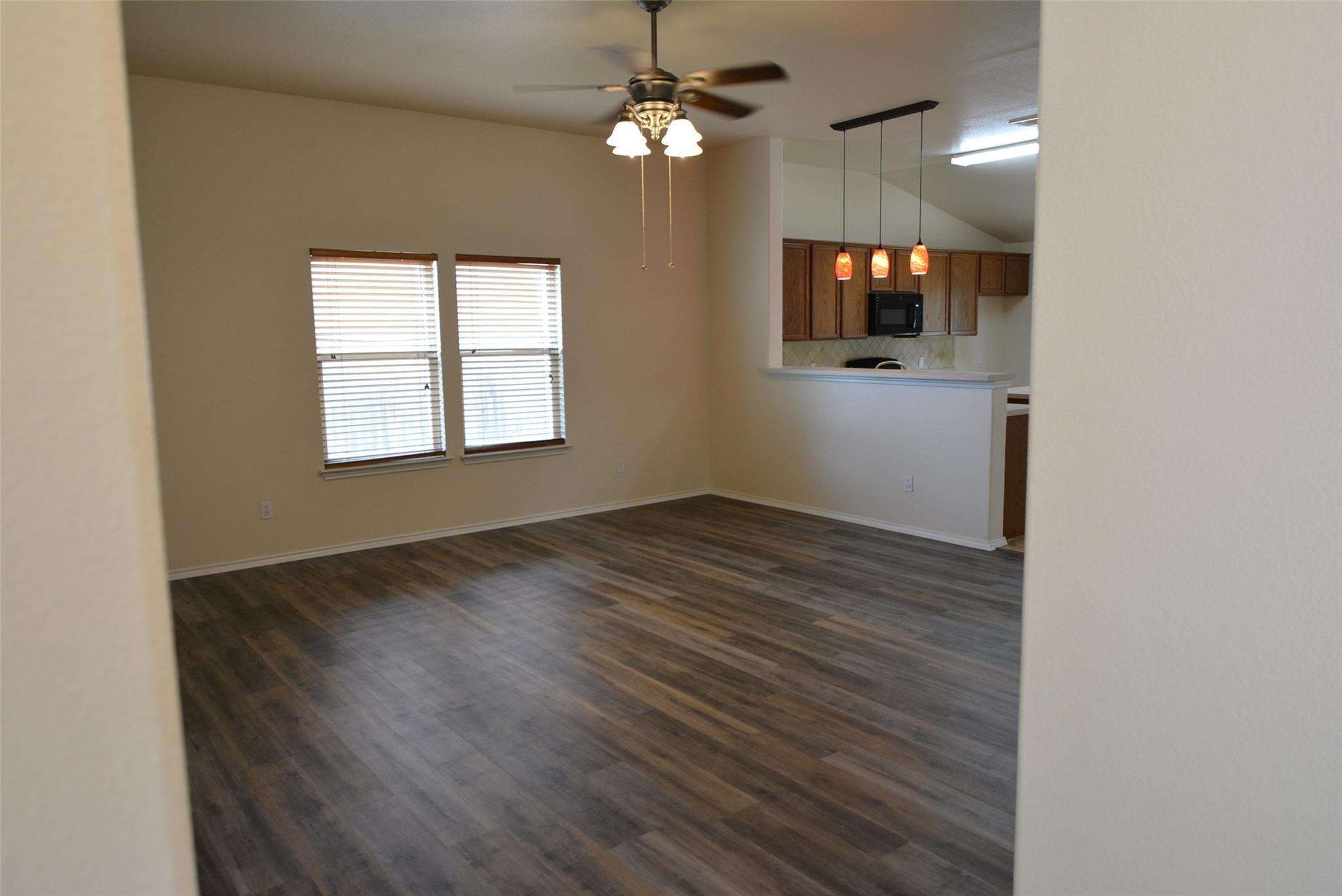 1303 Horseshoe Ranch Dr Property Photo 6