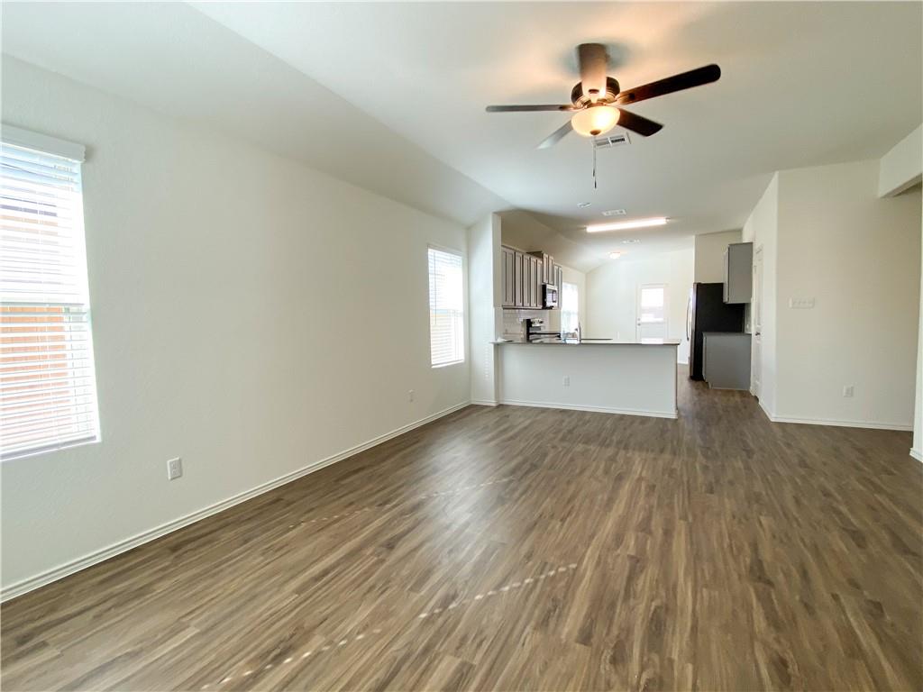 301 Greatest Gift Way Property Photo 4