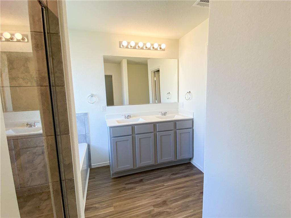 301 Greatest Gift Way Property Photo 14