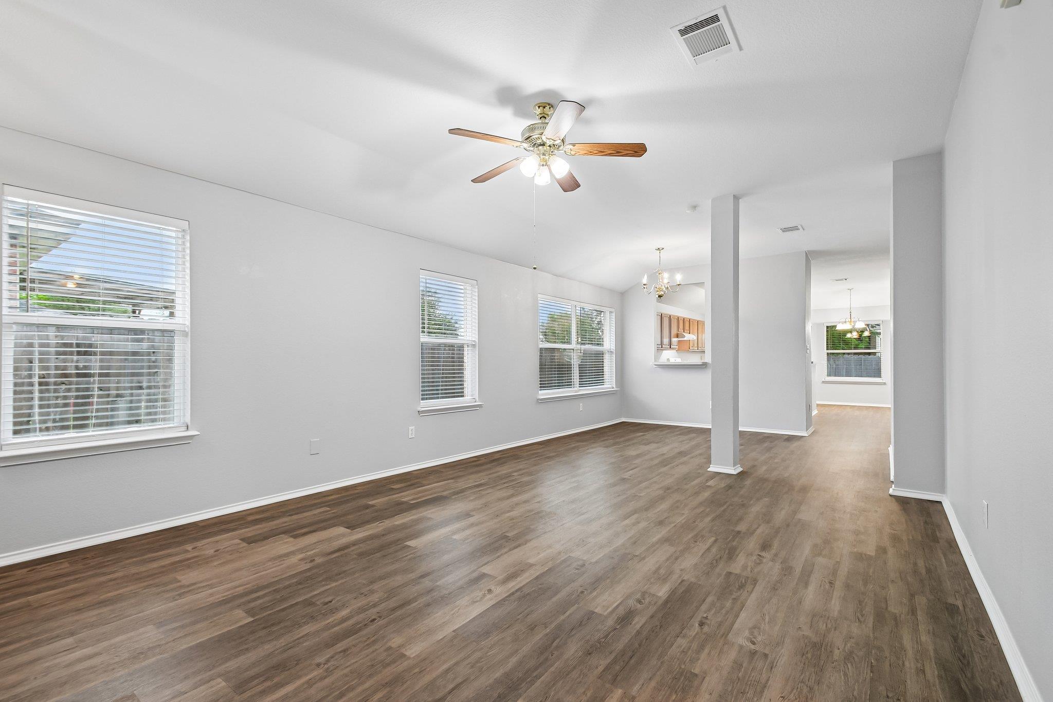 205 Cavalry Trl Property Photo 6