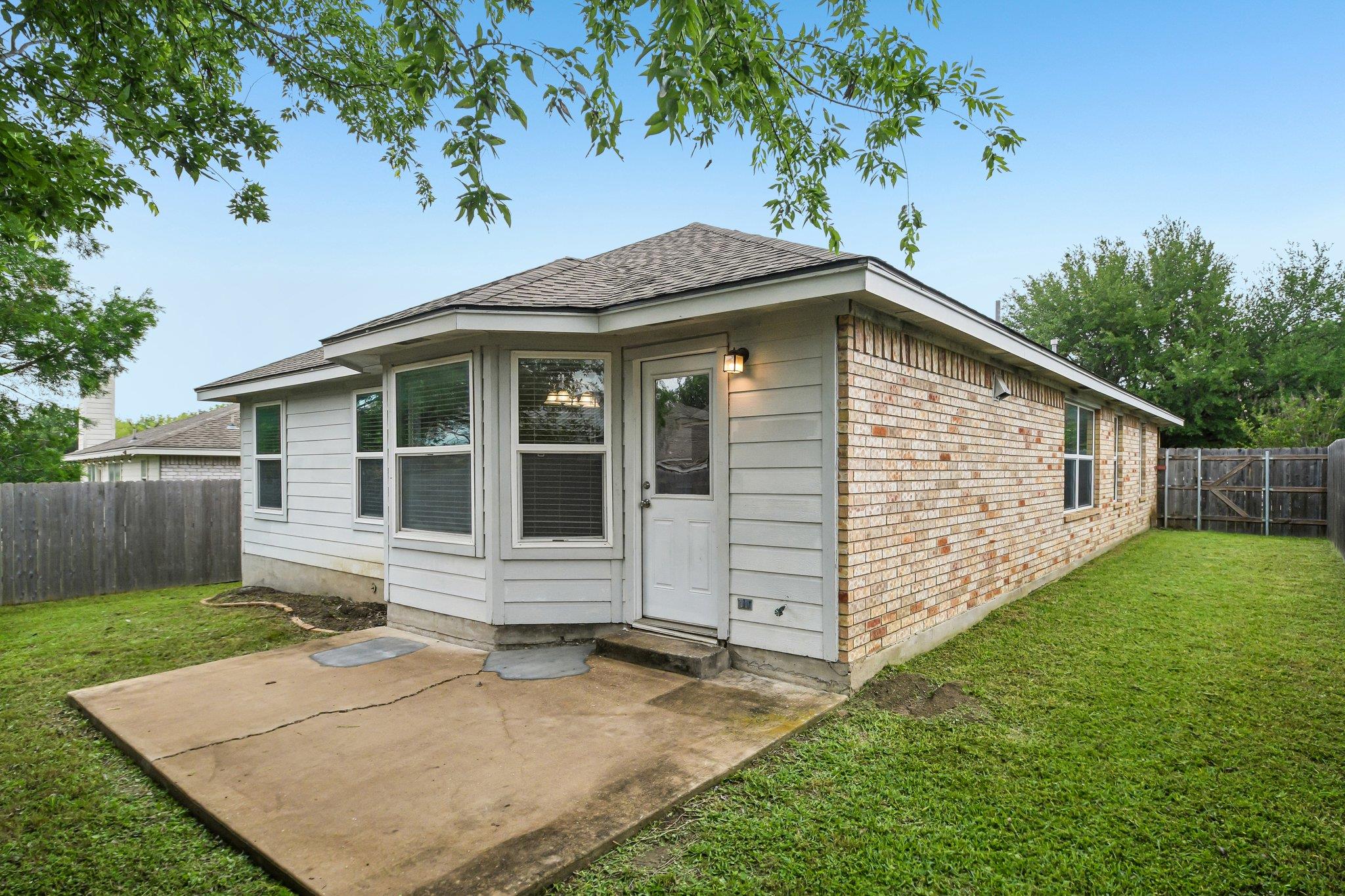 205 Cavalry Trl Property Photo 30