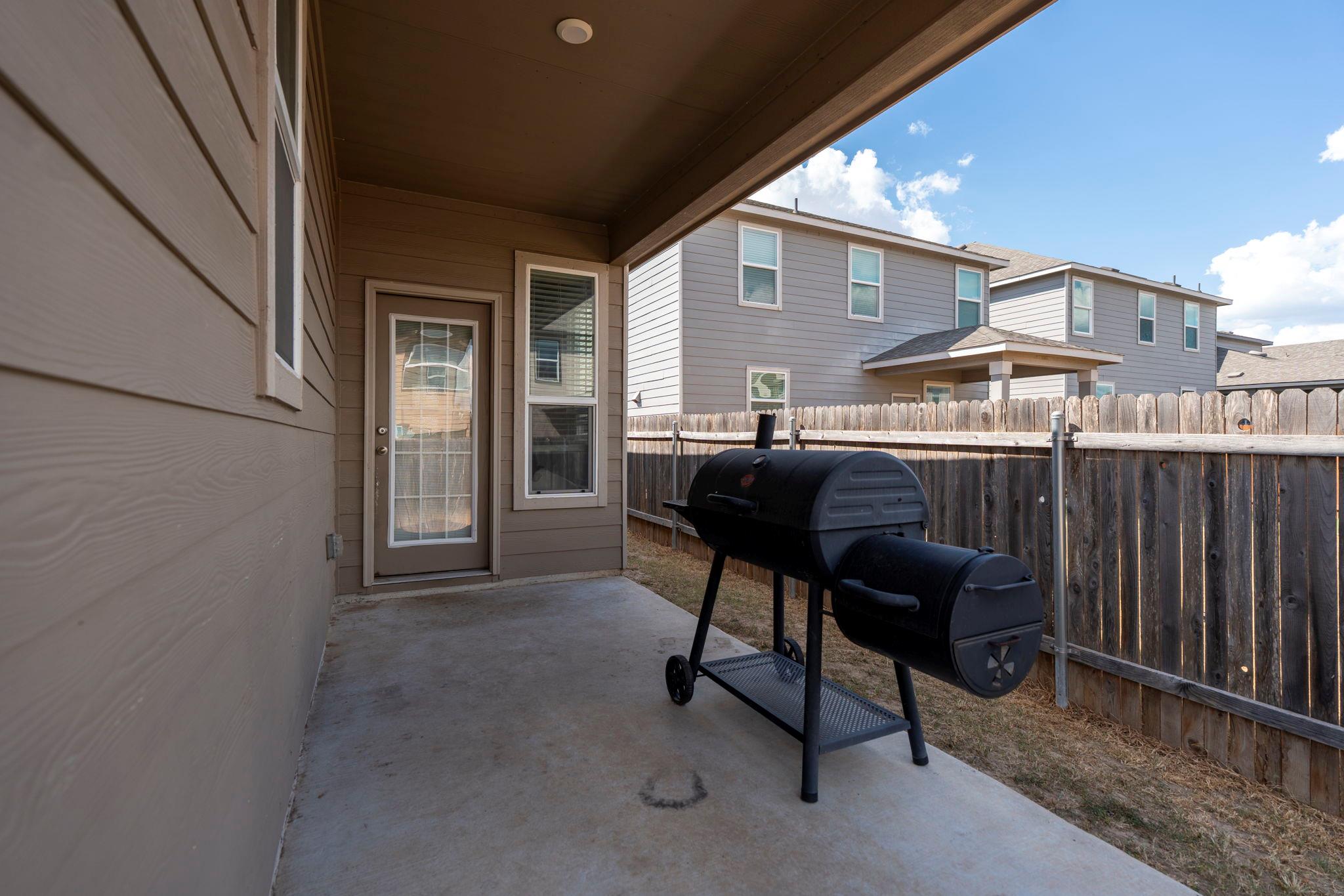 6317 Carriage Pines Dr Property Photo 21