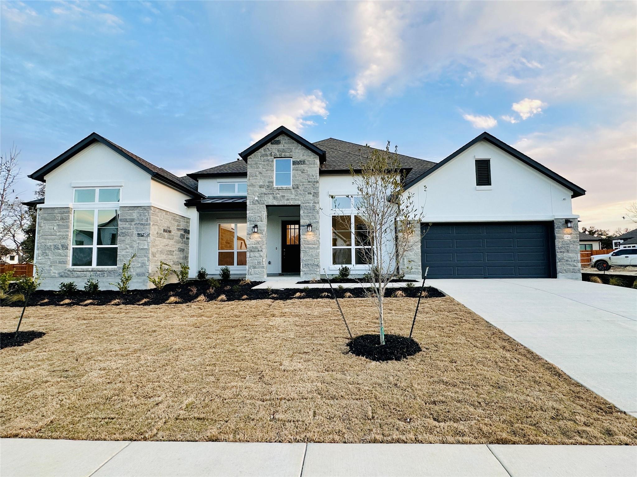 2302 Cedar Meadow Ln Property Photo