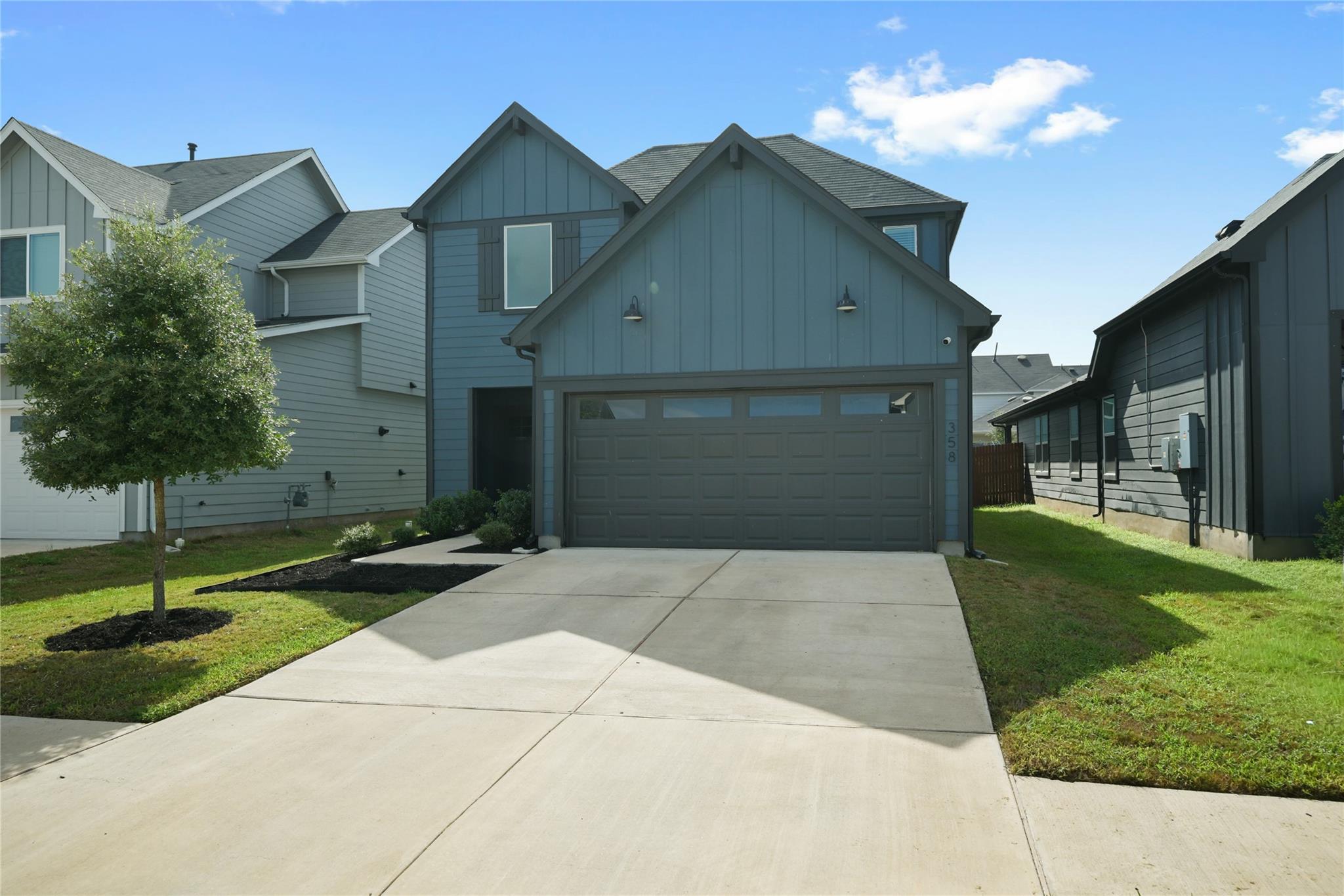 358 Frogmore Loop Property Photo 2
